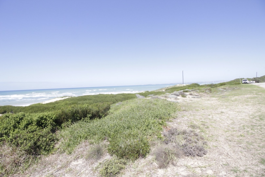 Commercial Property for Sale in Paradise Beach Eastern Cape